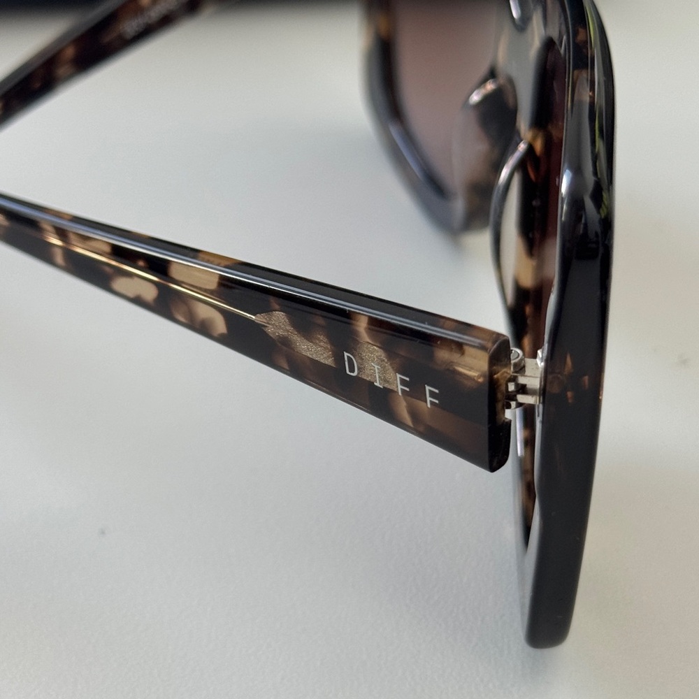 Tortoise Shell Square Sunglasses By Diff Eyewear - image 3